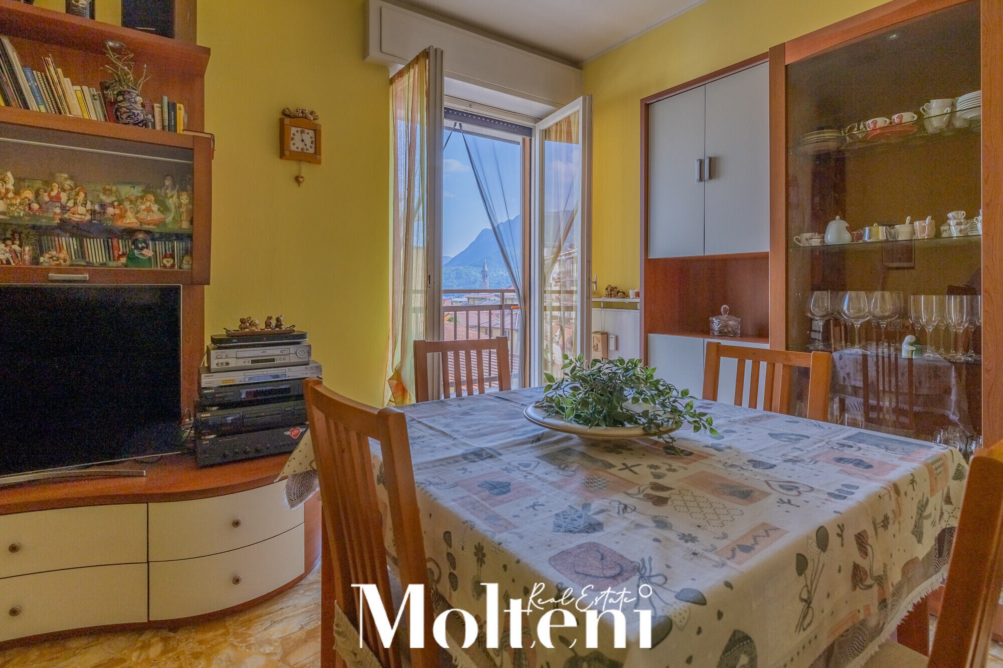 Lecco-appartamento-apartment-quadrilocale-four-room-balcone-molteni-real-estate  (7)