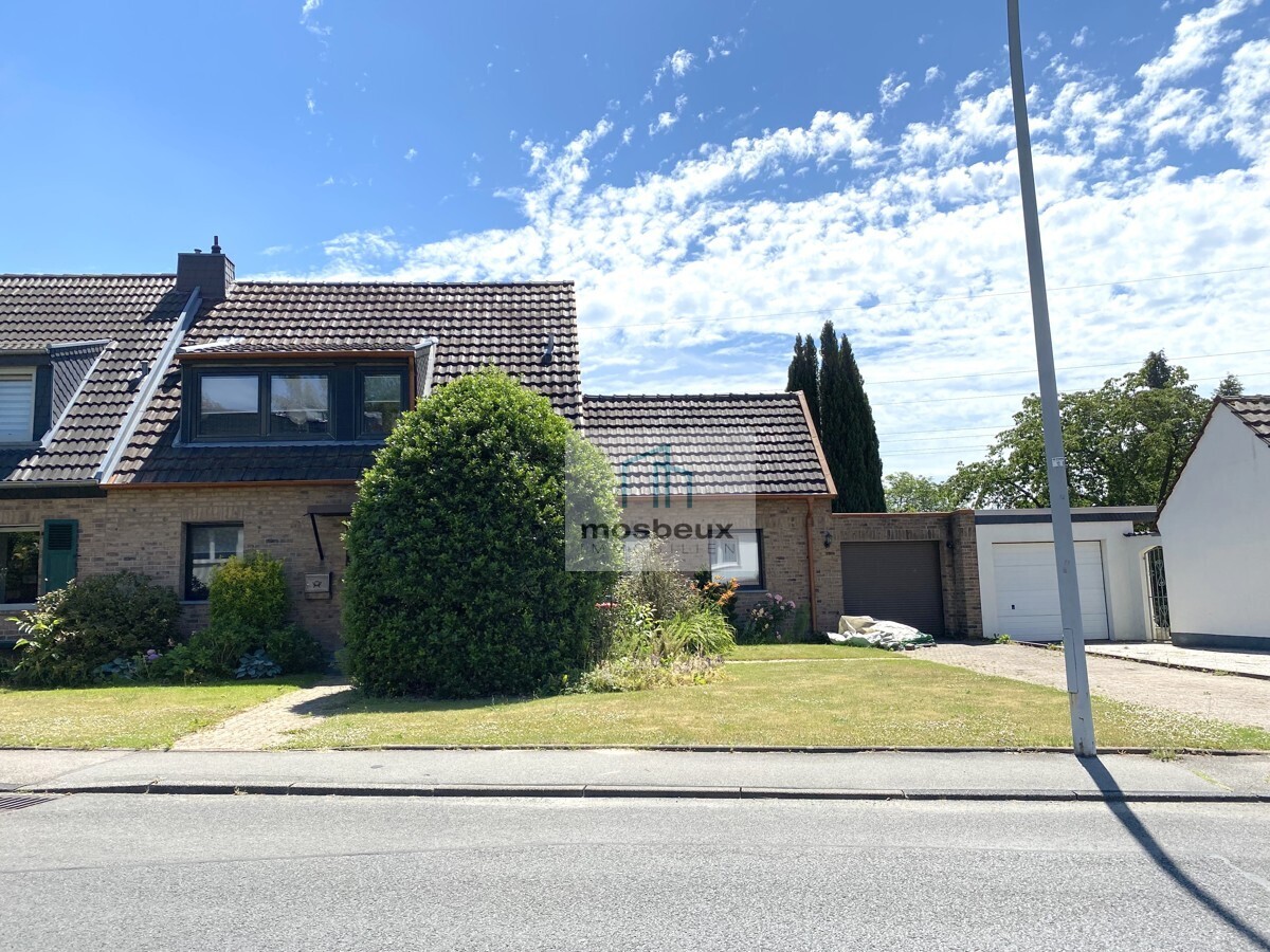 Hausansicht (Vorderseite)