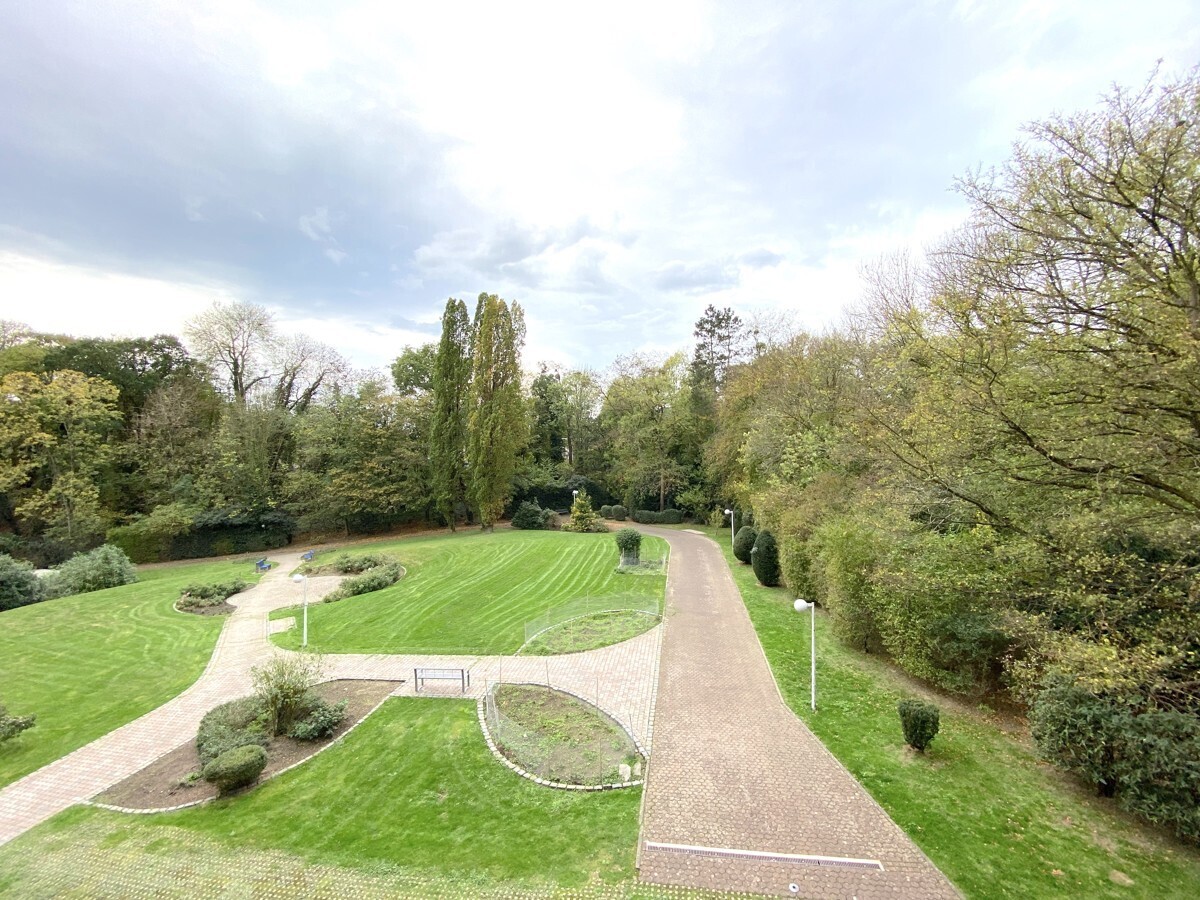 Ausblick in die Parkanlage