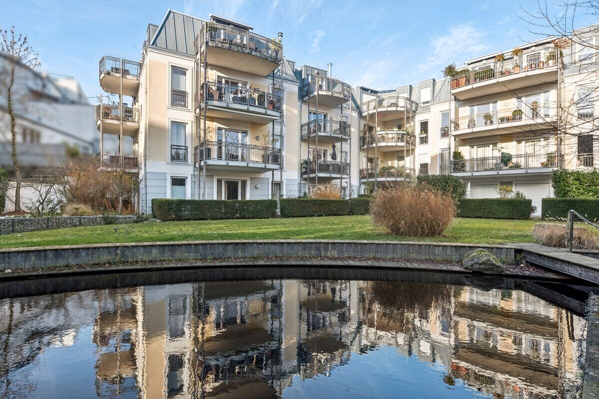 Grundstücks- und Hausansicht