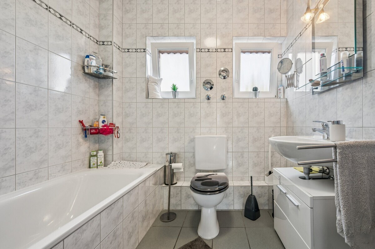 Badezimmer (Obergeschoss)