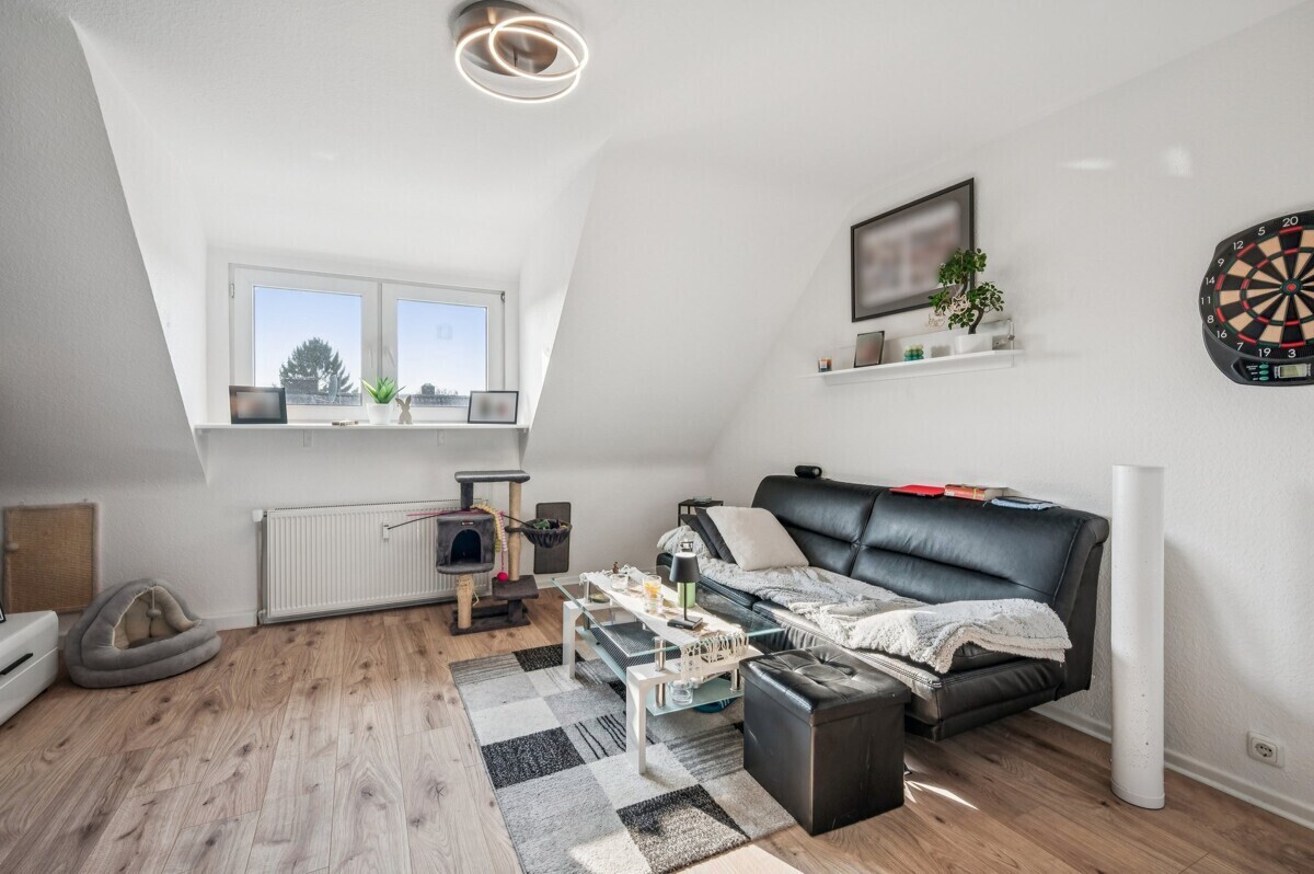 Wohnzimmer (Dachgeschoss)