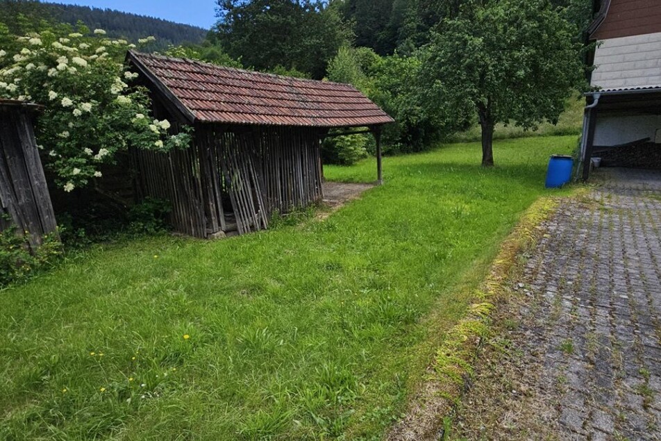 Grundstück