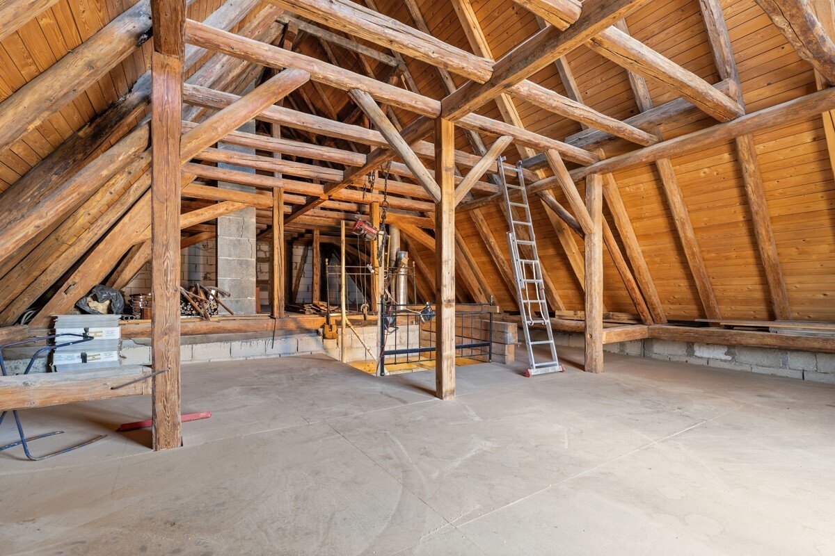 Scheune ausbaubar - OG