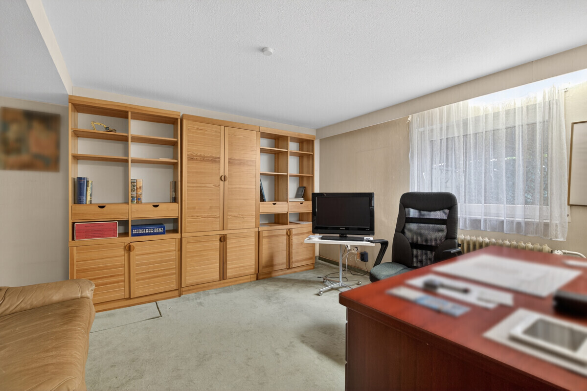 UG Zimmer / Büro