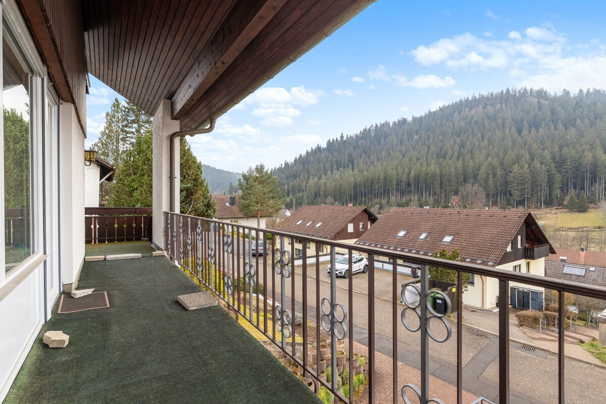 Balkon OG