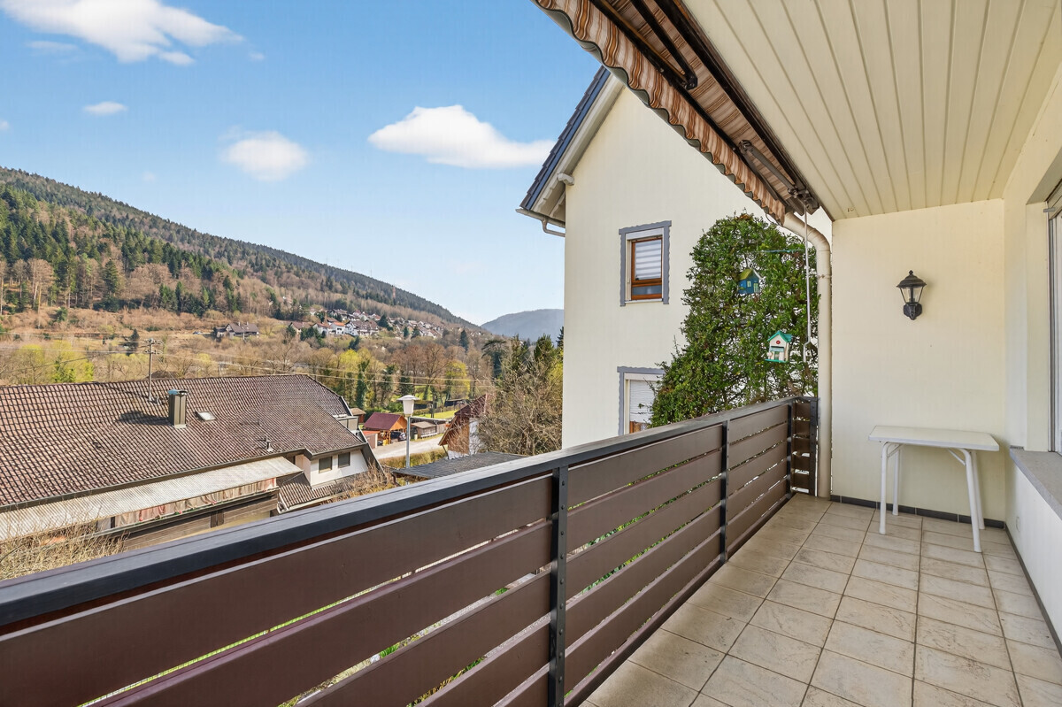 Balkon EG