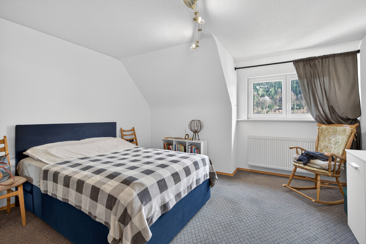 Schlafzimmer DG