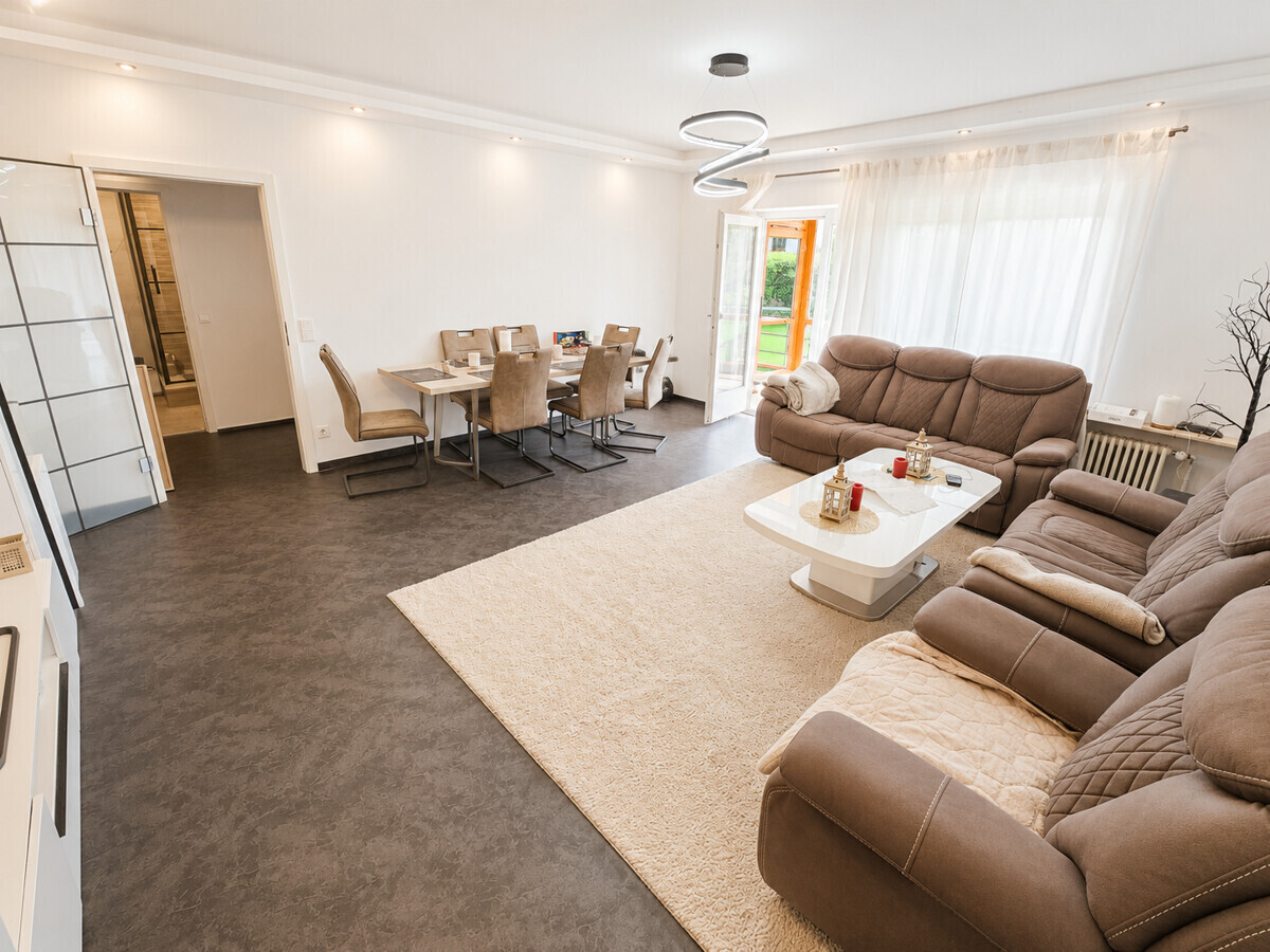 Wohn- und Esszimmer