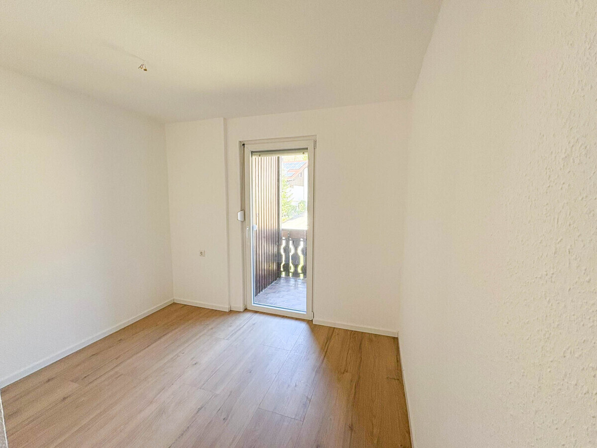 Ankleidezimmer-/Wäschezimmer
