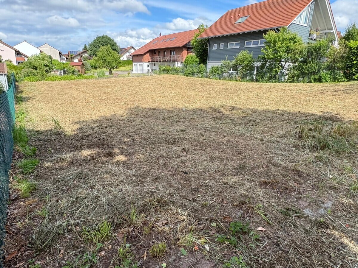 Grundstück
