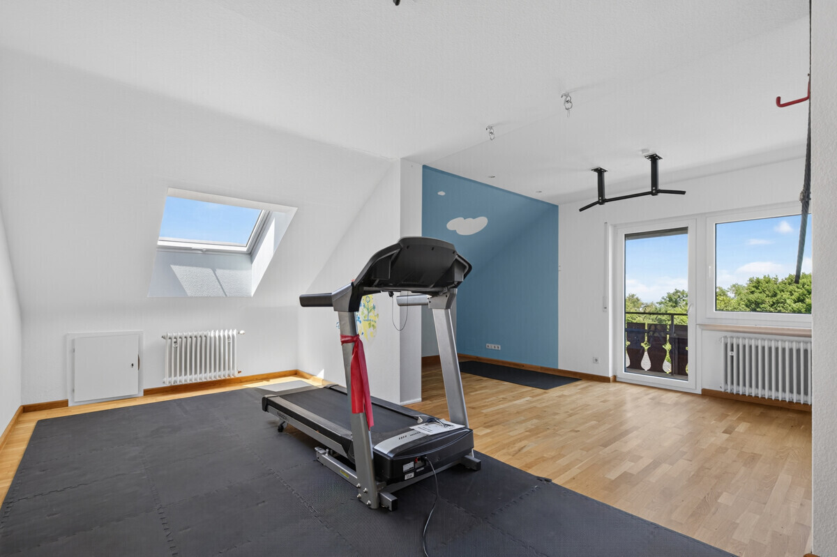 Zimmer 1 OG