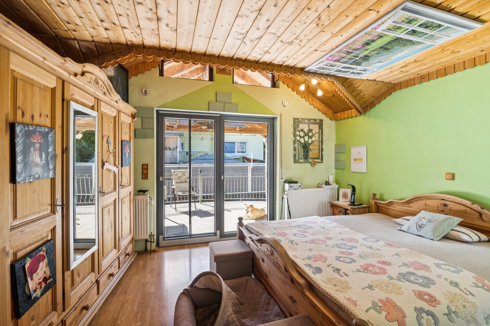 Schlafzimmer OG