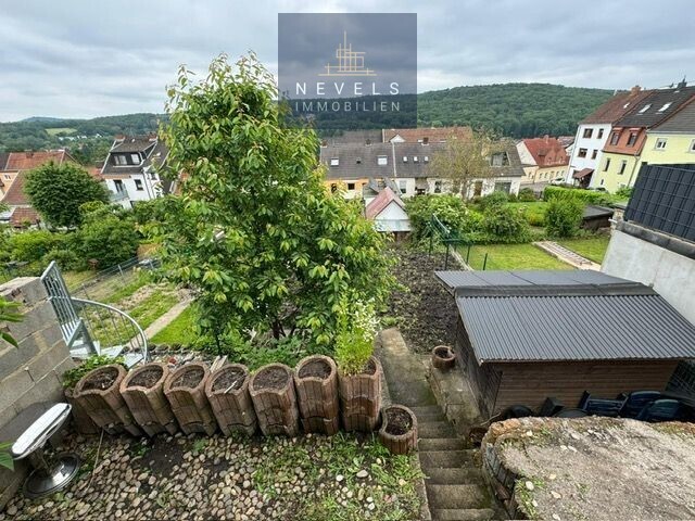 Gartenansicht von Terrasse
