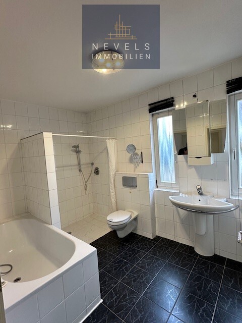 Badezimmer Erdgeschoss 