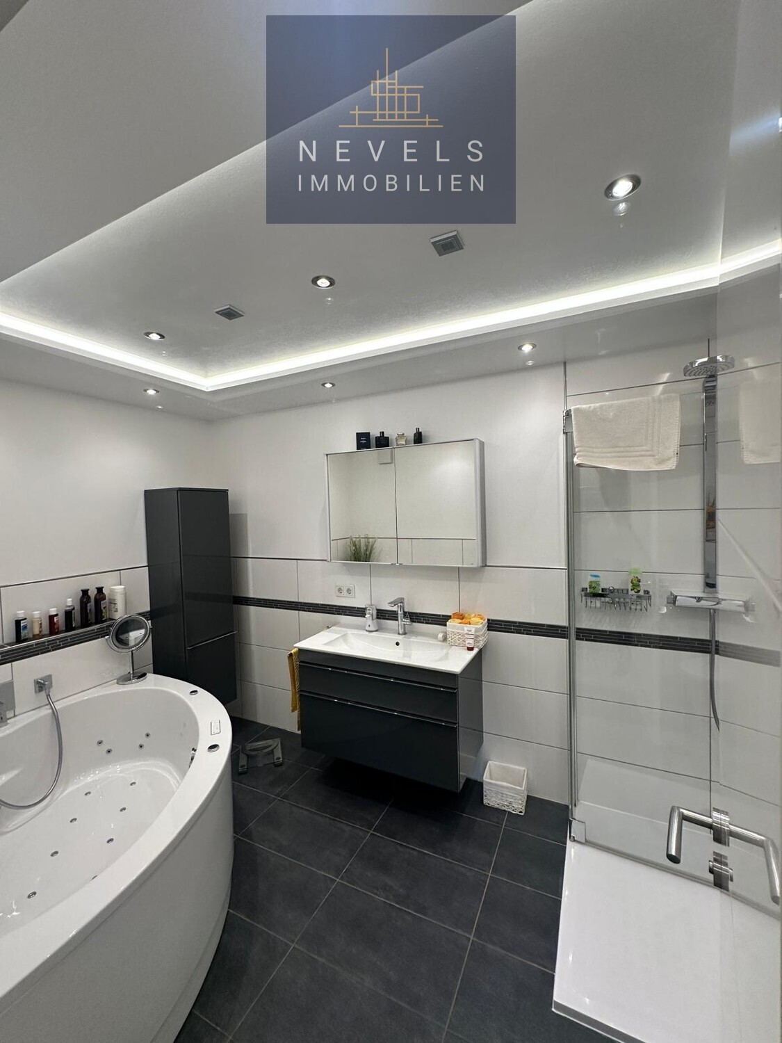 Badezimmer Erdgeschoss 