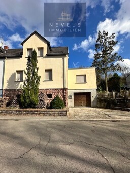 Haus Front 1