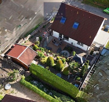 Haus und Garten Vogelperspektive (2)