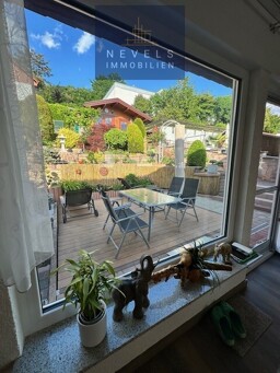 Wohnzimmer Blick in den Garten