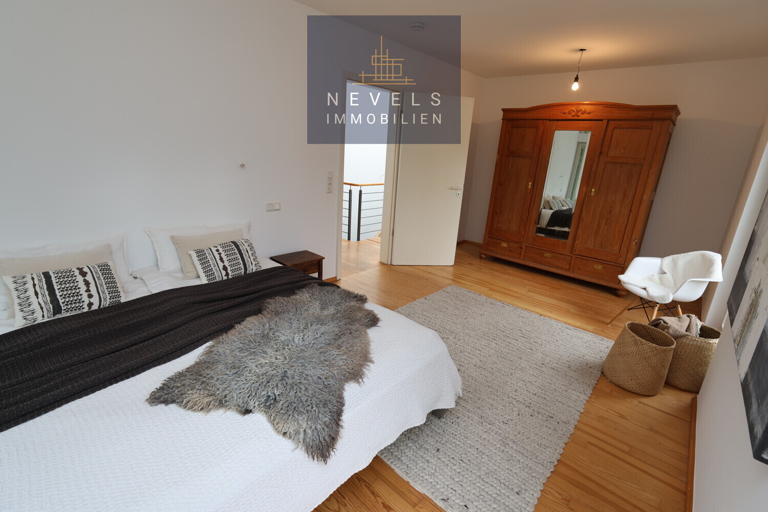 Schlafzimmer Eltern