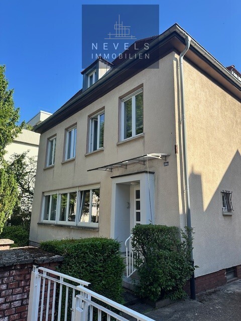 Haus Seitenansicht