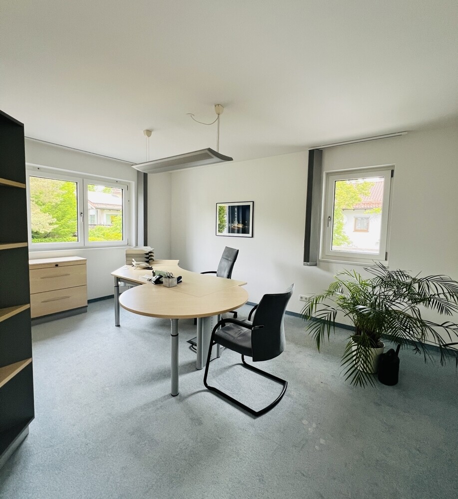 Büro 1