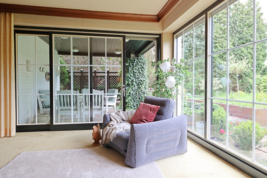 Blick auf die überdachte Terrasse