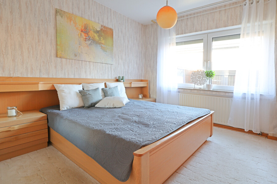 EG Schlafzimmer