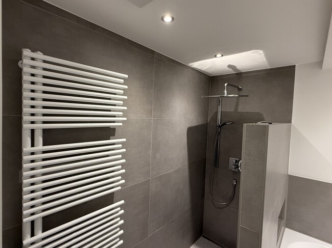 Badezimmer 1
