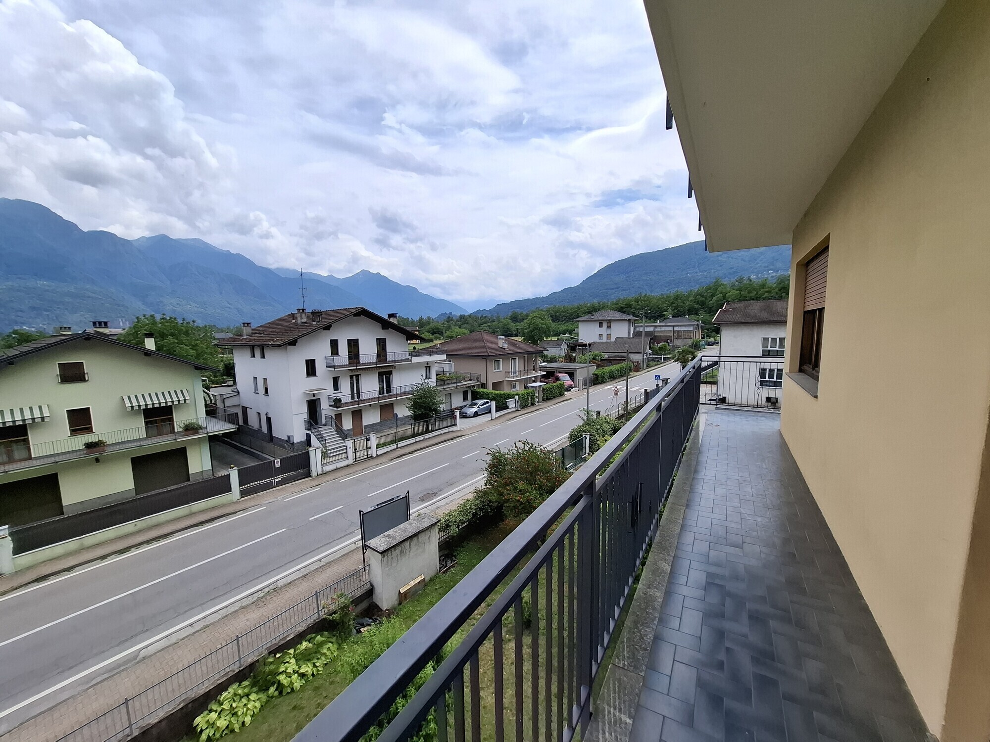 11 balcone lato est  e sud