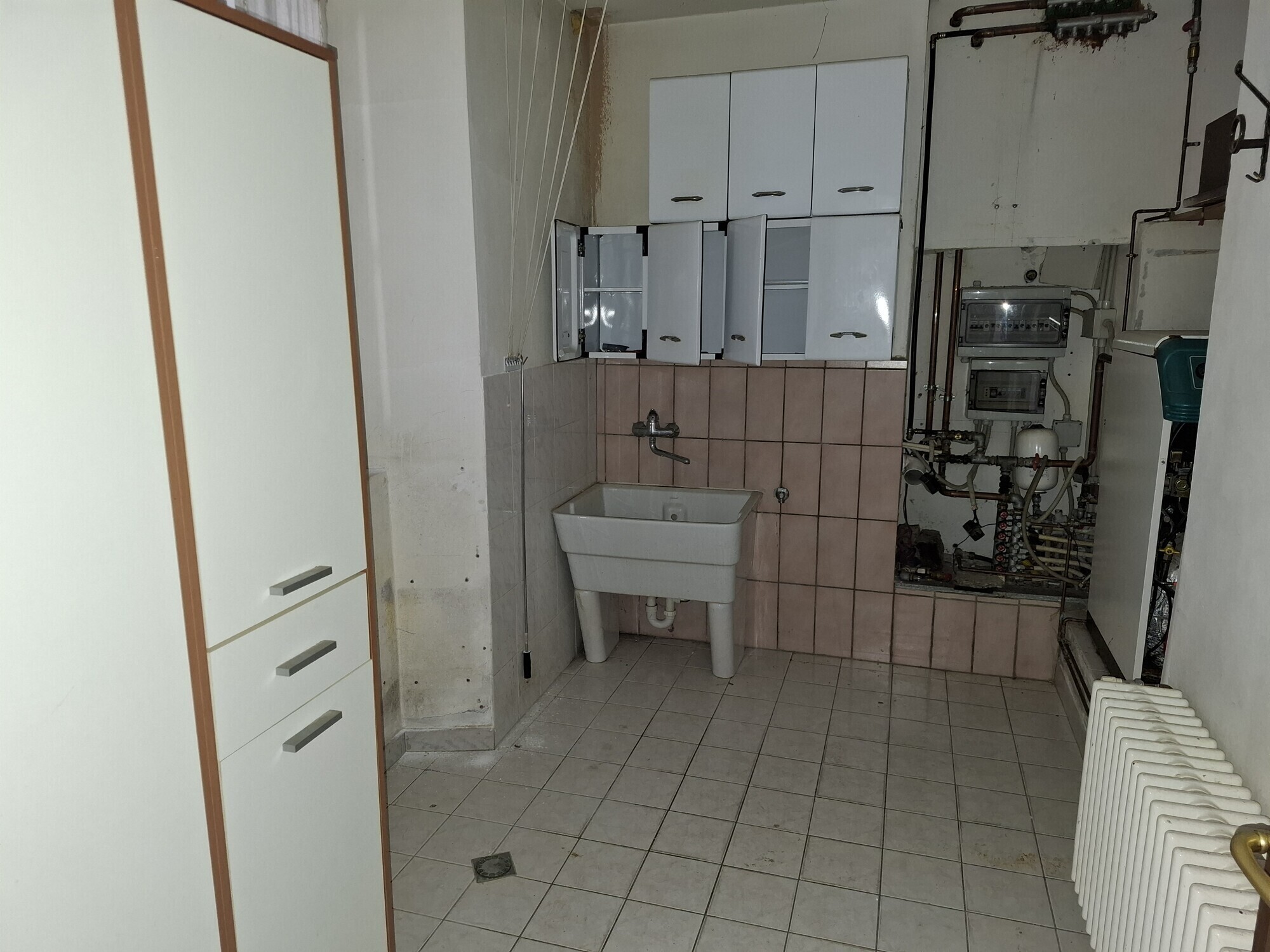 7 Locale caldaia lavanderia 