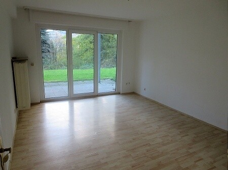 Wohnzimmer Bild 1