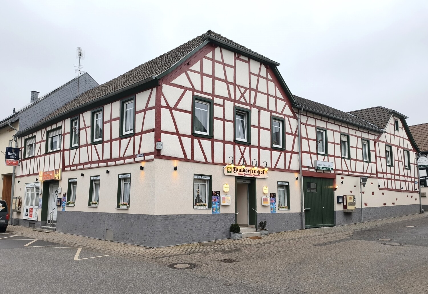 Straßenansicht