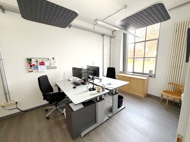 Büro 1 