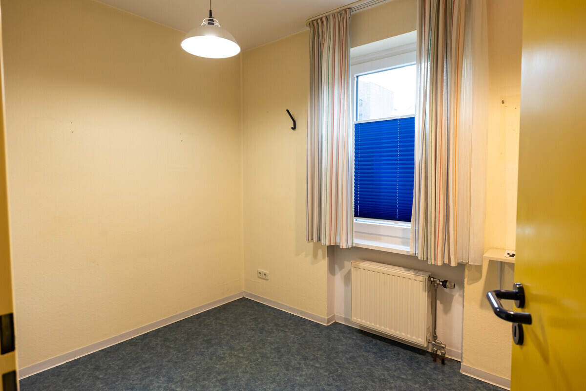 EG Zimmer 6
