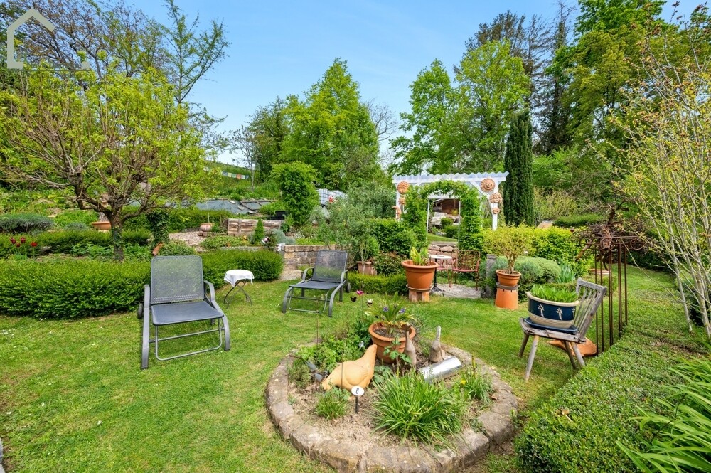 Garten angrenzend