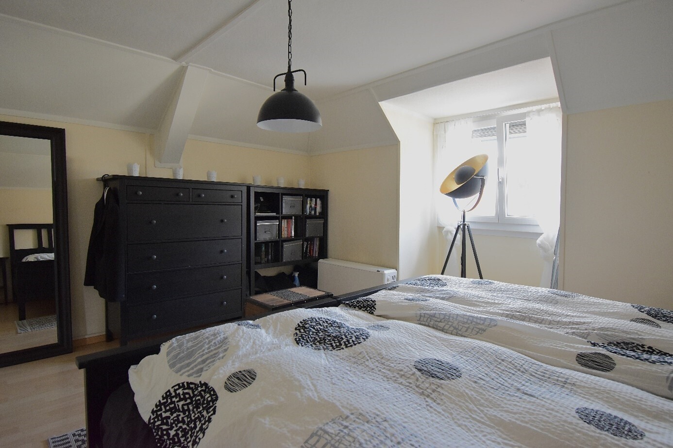 2-ZWG 2. OG Schlafzimmer