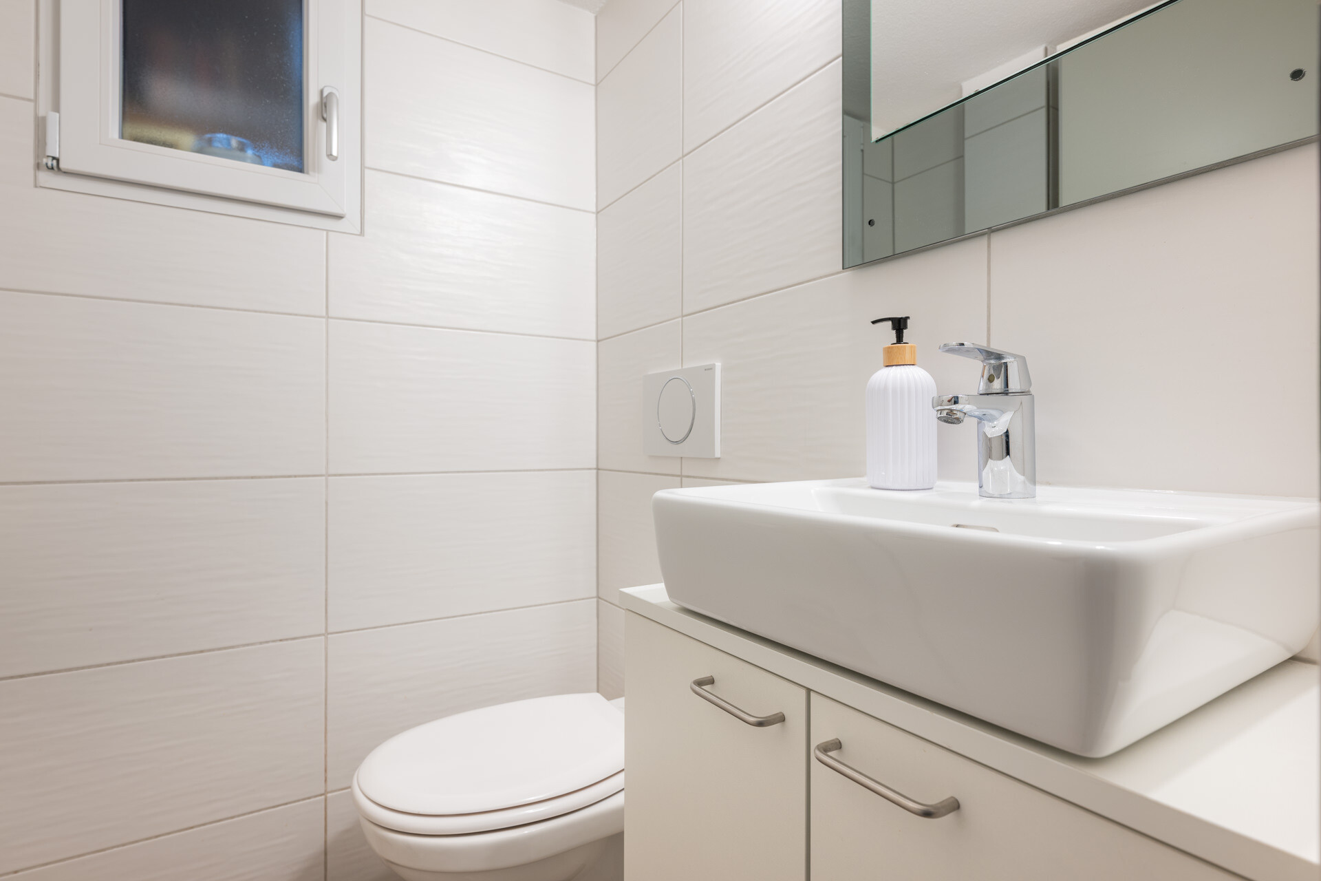 4.5-ZWG Gäste-WC EG