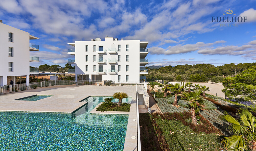 A1-Compass-Cala dOr-pool-Dic21_2