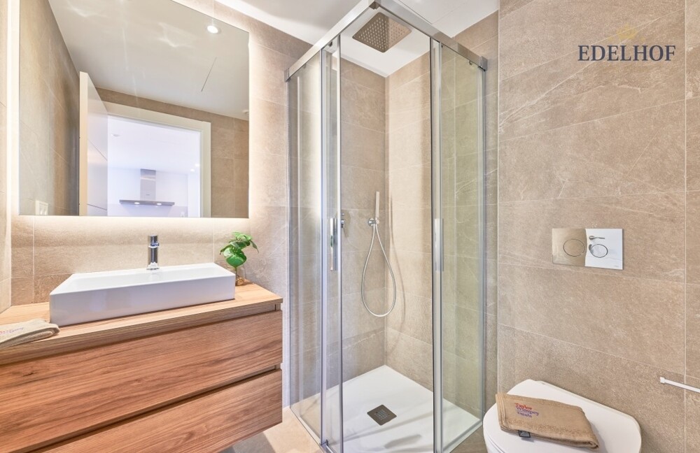 Cala Anguila-bathroom-June2023