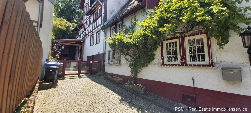 Der Weg zum Haus
