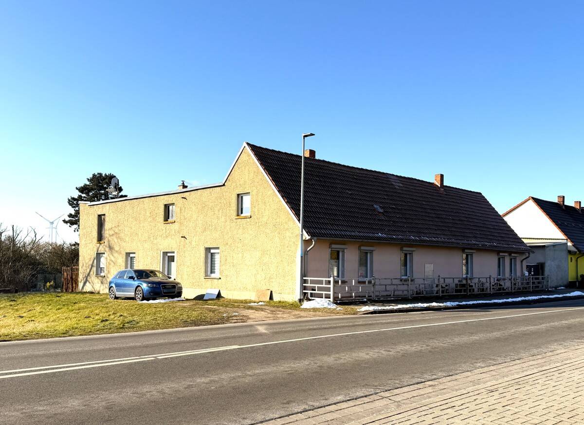 Objektansicht / Giebelseite links