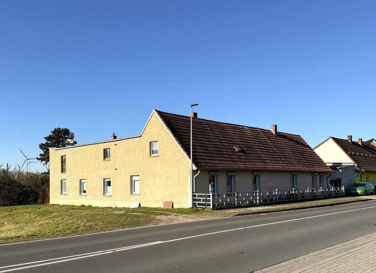 Objektansicht / Giebelseite links 