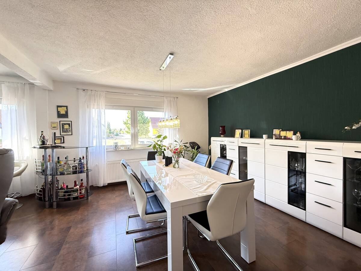 Wohn- und Esszimmer Erdgeschoss
