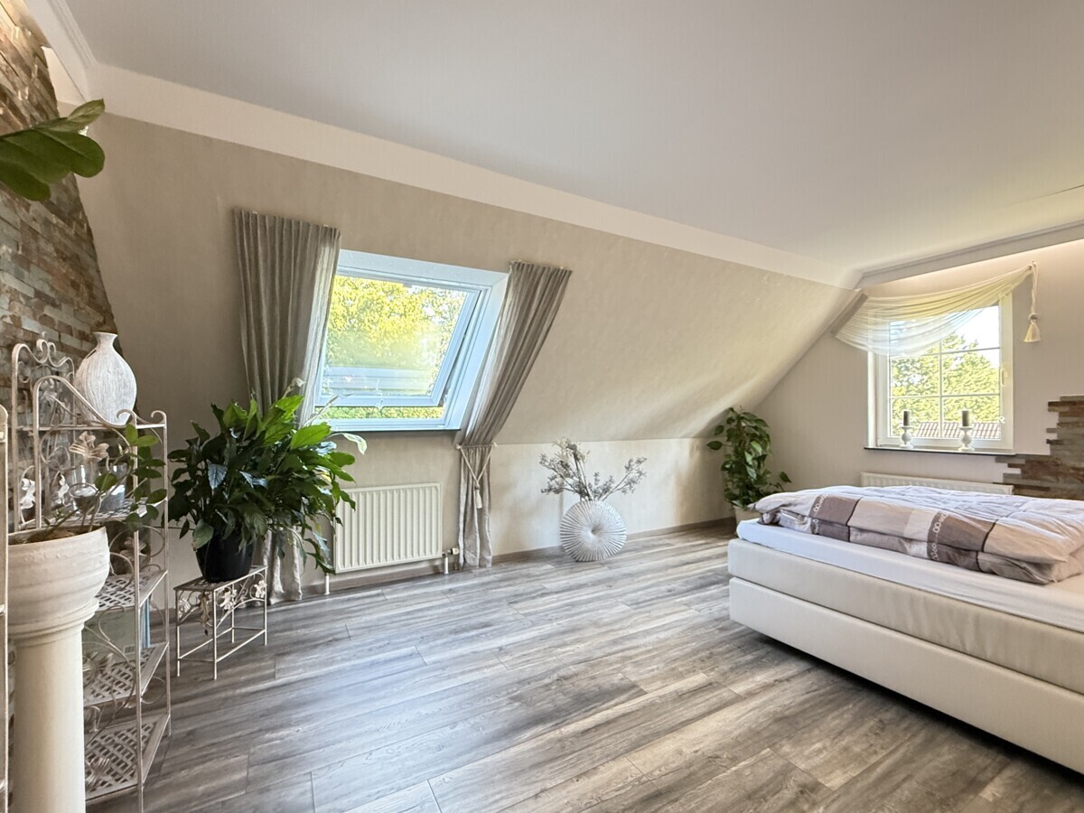 Schlafzimmer Dachgeschoss