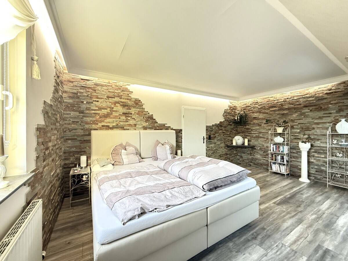Schlafzimmer Dachgeschoss