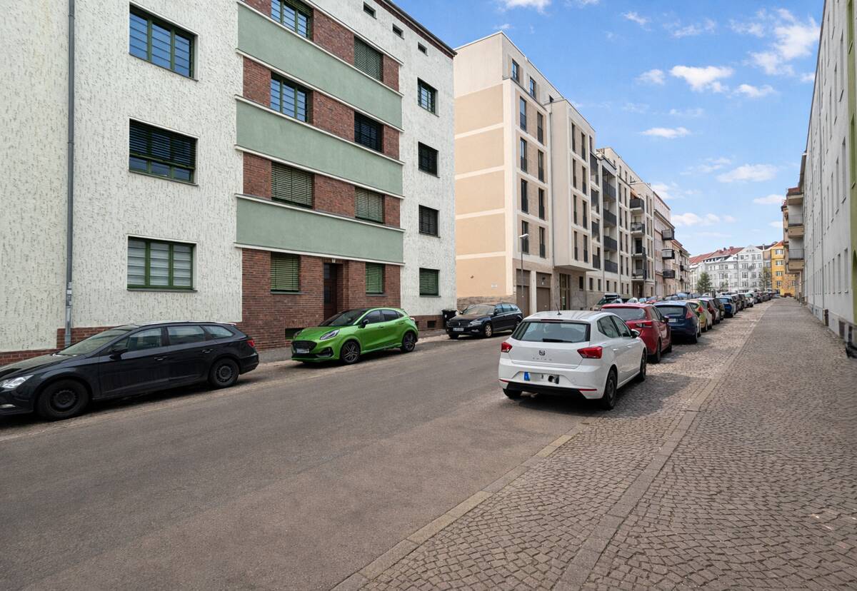 Straßenansicht