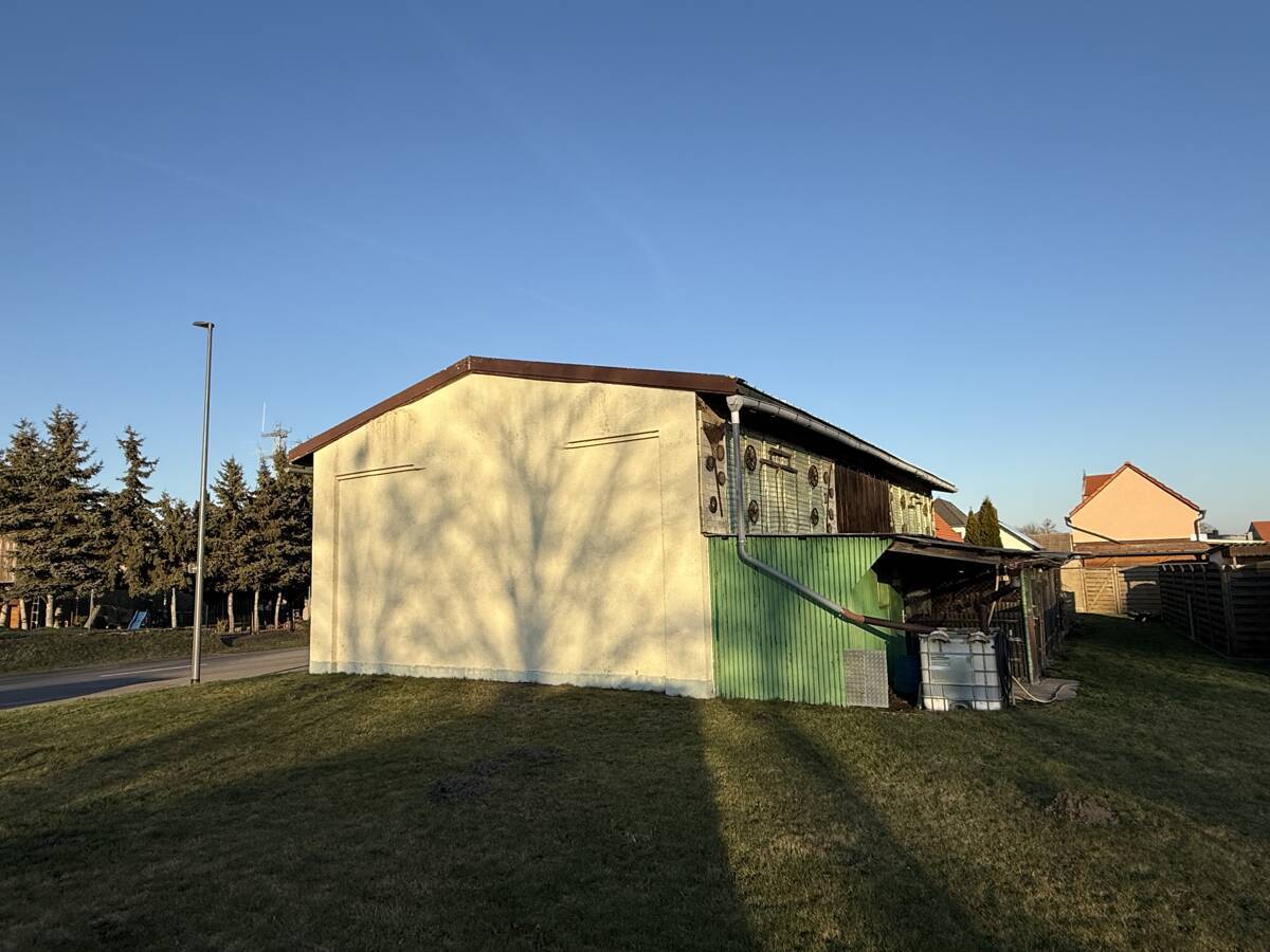 Scheune Giebelseite rechts