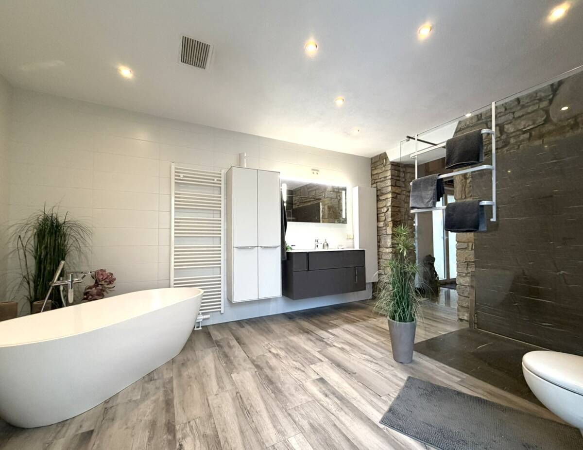 Badezimmer Erdgeschoss