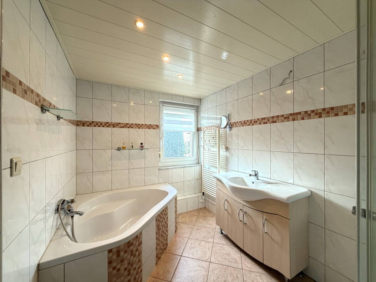 Badezimmer Erdgeschoss